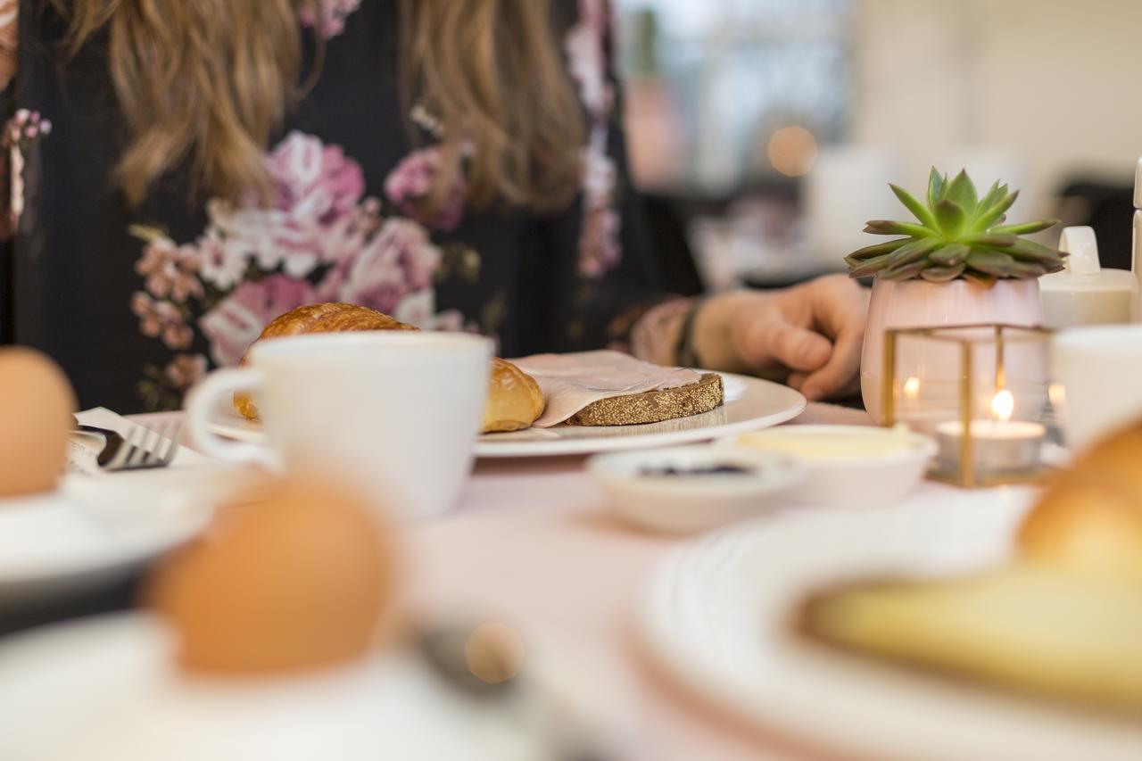 Hotel - Restaurant De 4 Jaargetijden エーペン エクステリア 写真